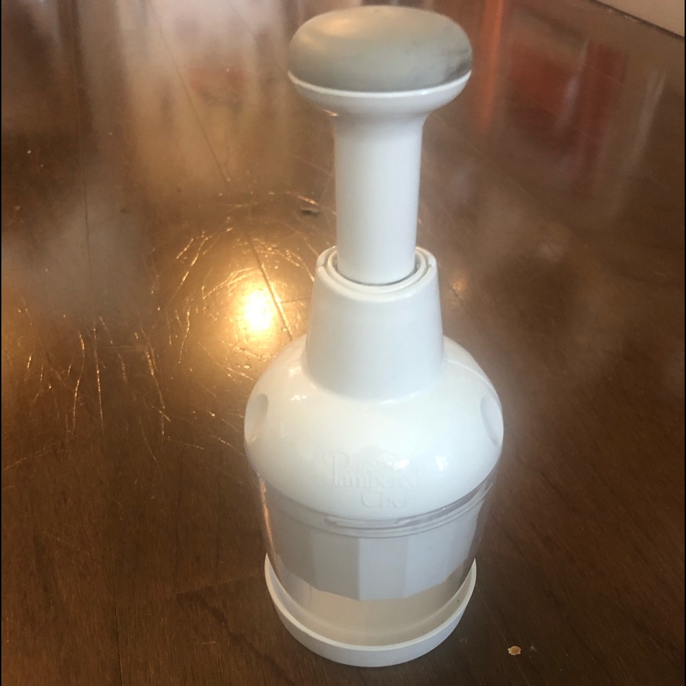 Pampered Chef Chopper